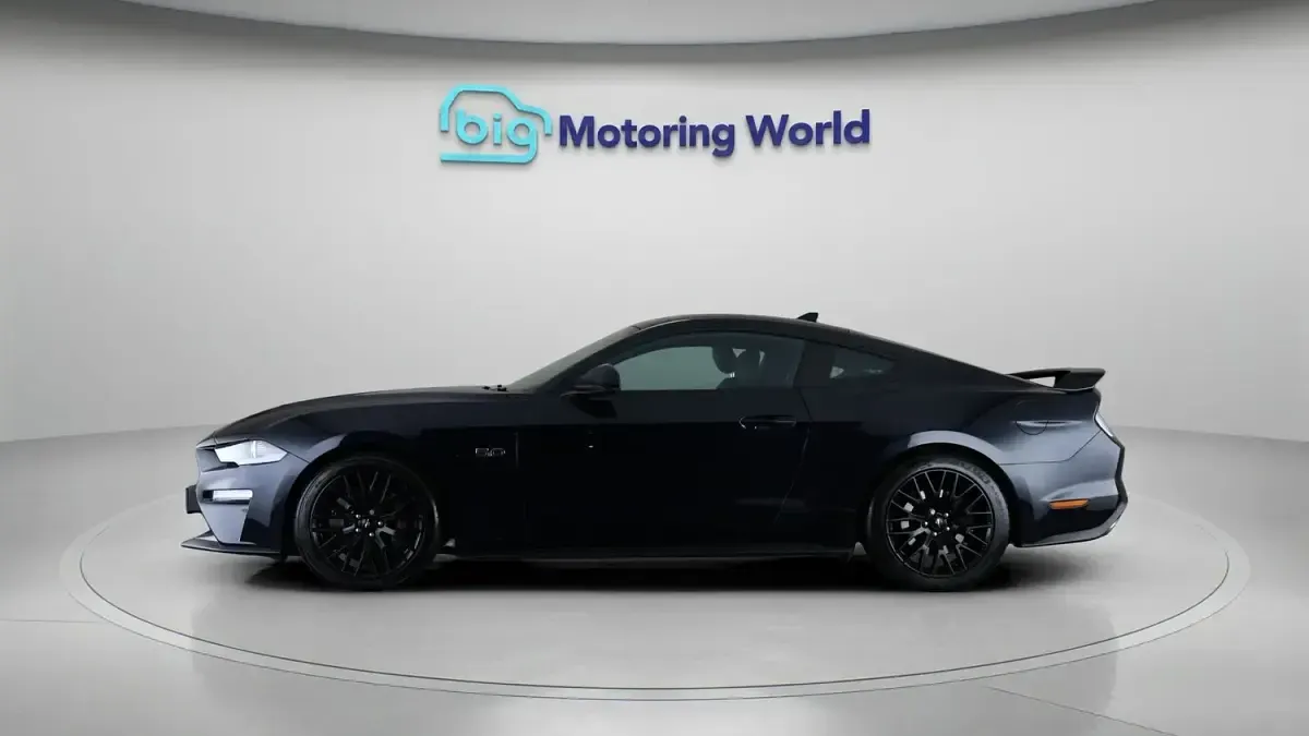 Used Ford Mustang GT Fastback 450 HP (330 kW) 2021 Blue Coupe