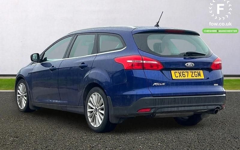 Begagnad Ford Focus Titanium X 182 HK (133 kW) 2017 Blå Kombi