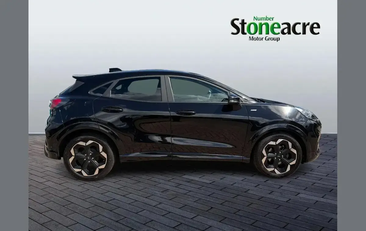 Usado Ford Puma ST-Line X 155 HP (114 kW) 2024 Preto SUV