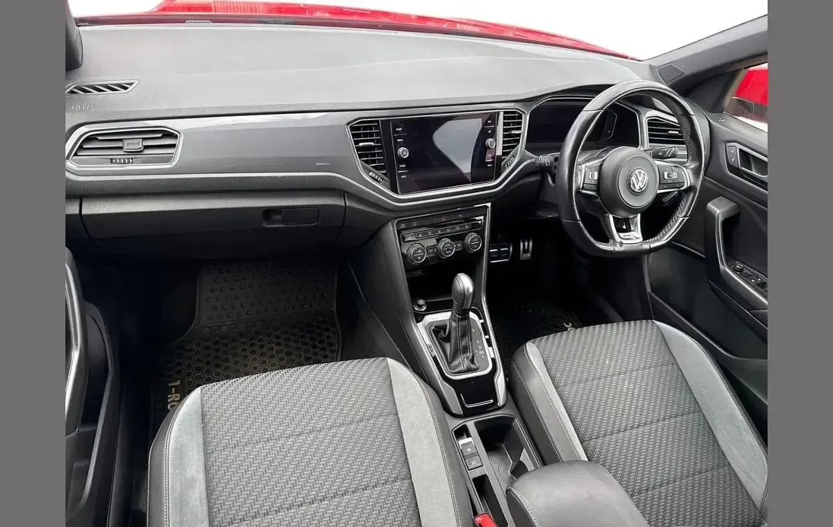 Used VW T-Roc R-line 150 HP (110 kW) 2020 Red SUV