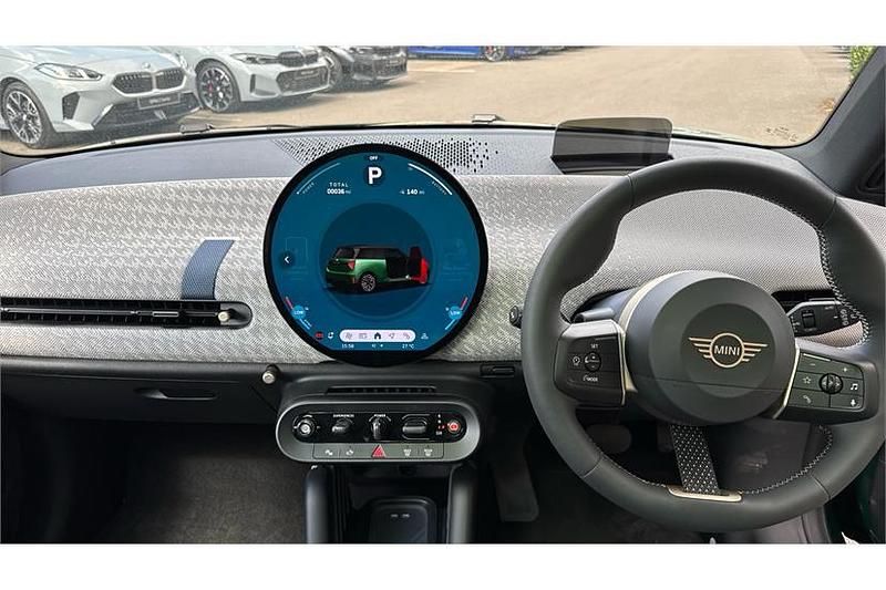 Used Mini Cooper Exclusive 135 kW (184 HP) 2025 British racing green iv Hatchback