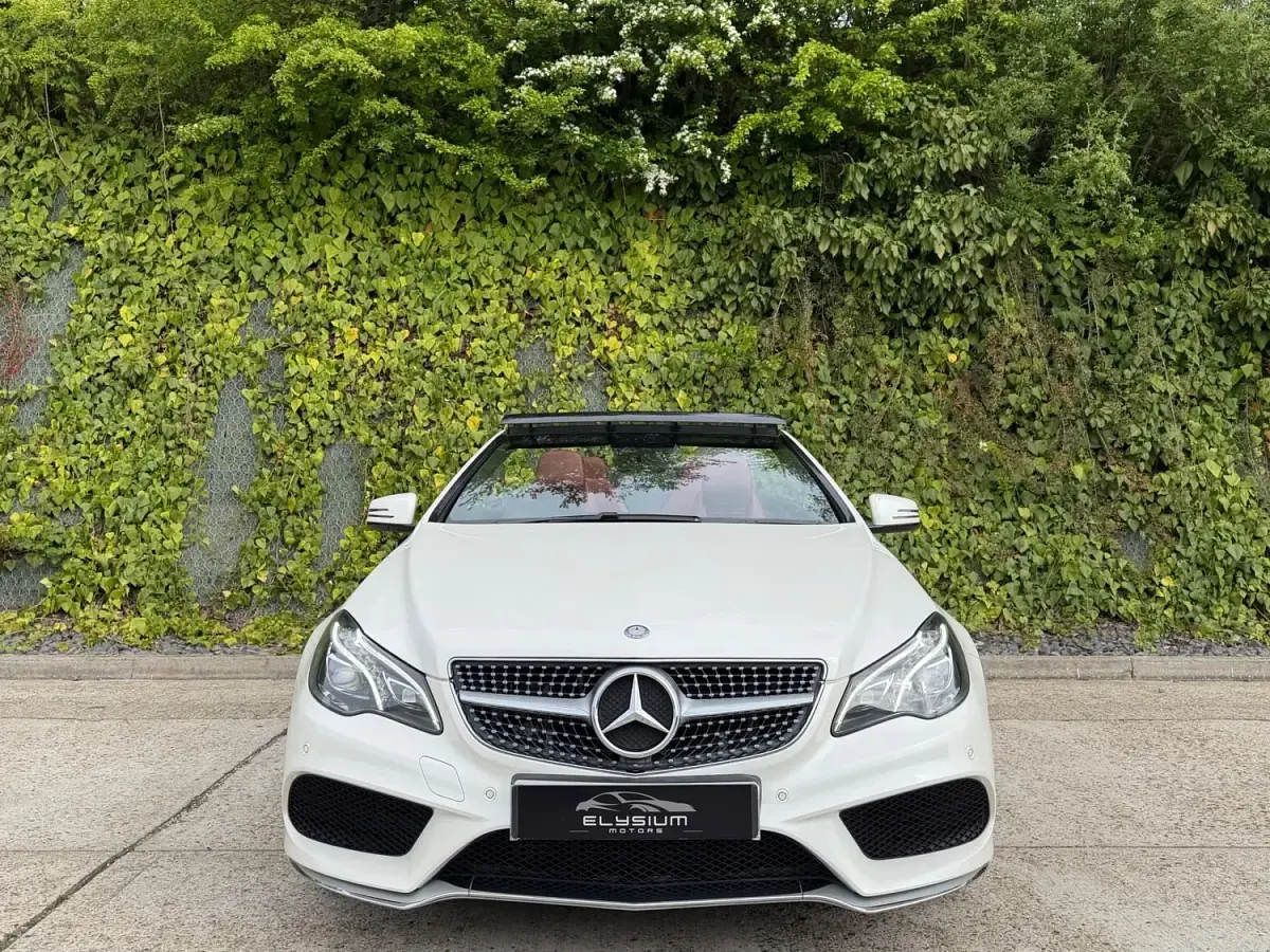 Usado Mercedes E220 AMG line 2015 Branco Cabrios