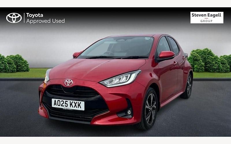 Used Toyota Yaris Hybrid Design 116 HP (85 kW) 2026 Hatchback