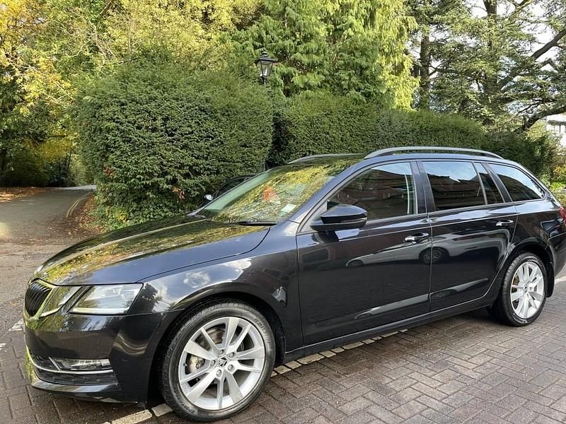 Used Skoda Octavia SE L 115 HP (84 kW) 2018 Black Estate