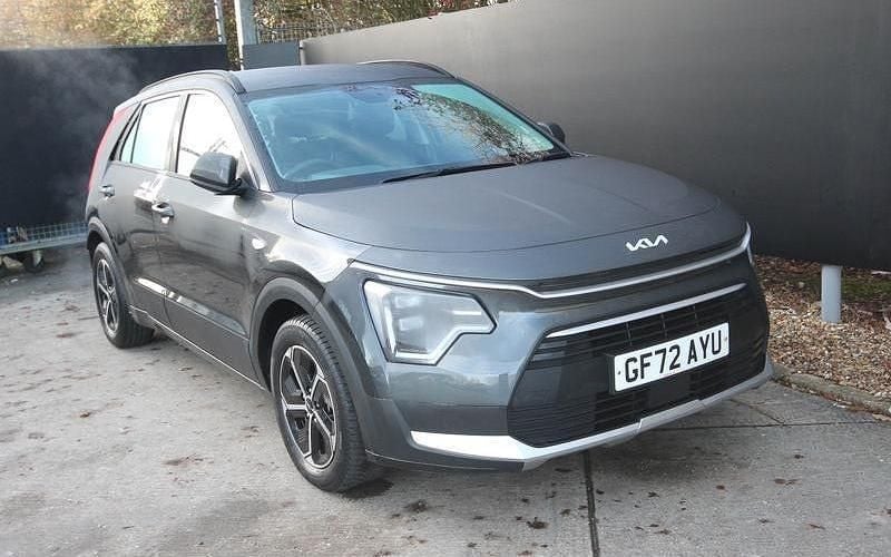 Grey Used 2022 Kia Niro SUV | £16,895 (Fair price) - Image 1/4