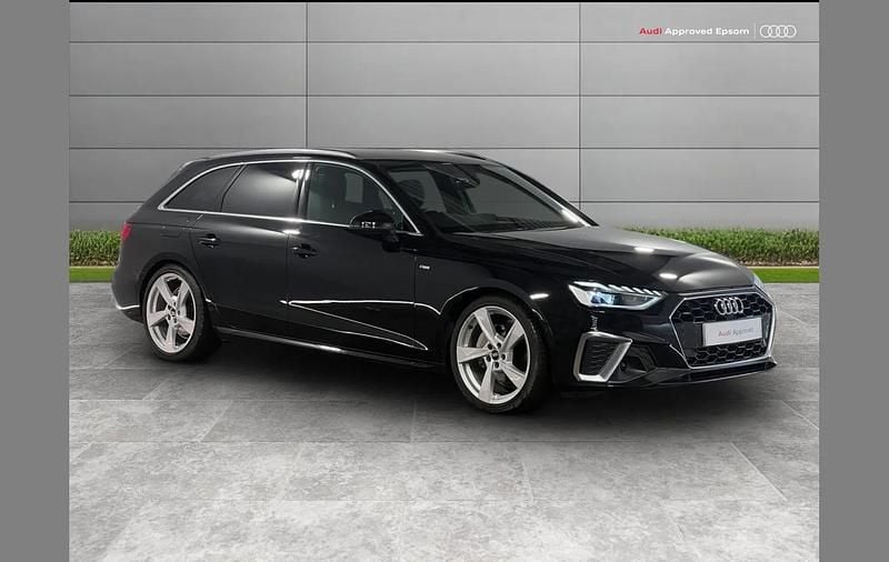 Used Audi A4 S-Line 200 HP (147 kW) 2023 Black Estate