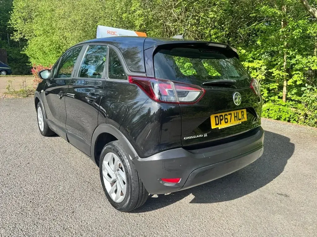 Used Vauxhall Crossland X S 99 HP (72 kW) 2018 Black SUV