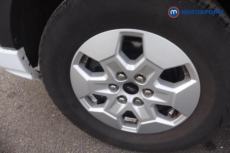 Used Ford Transit Limited 165 HP (121 kW) 2024 White Van