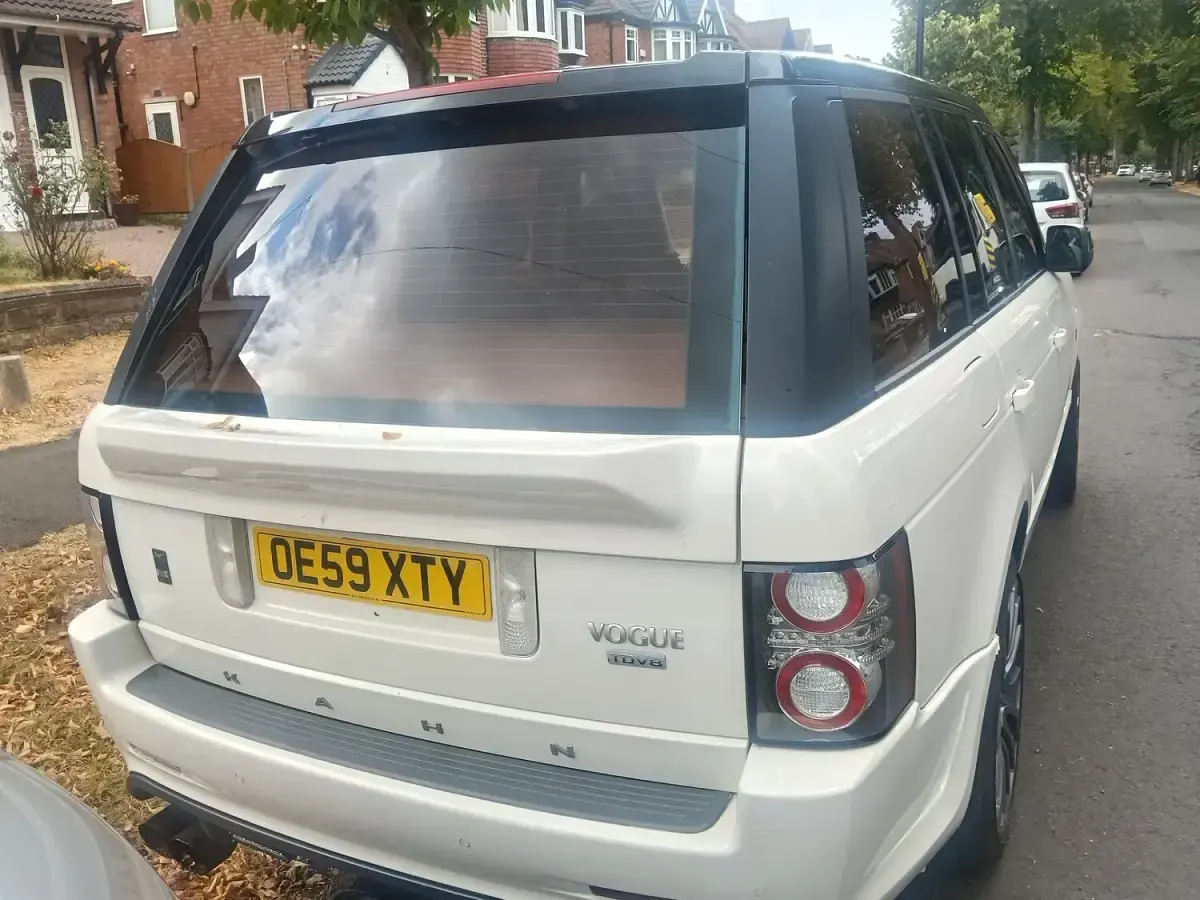 Used Land Rover Range Rover Vogue 2009 White SUV