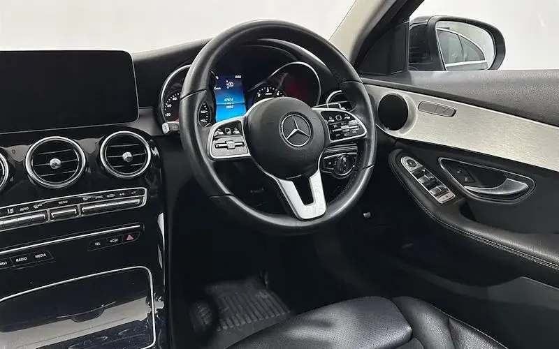 Used Mercedes C220 194 HP (142 kW) 2019 Black Sedan