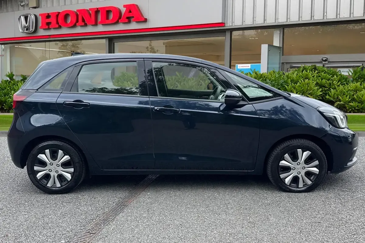 Used Honda Jazz Hybrid 2021 Blue Hatchback