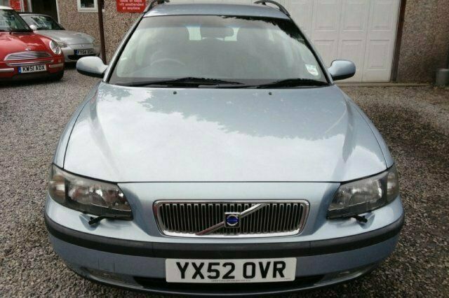 Used 2003 Volvo V70 Estate | £2,290 - Image 1/4