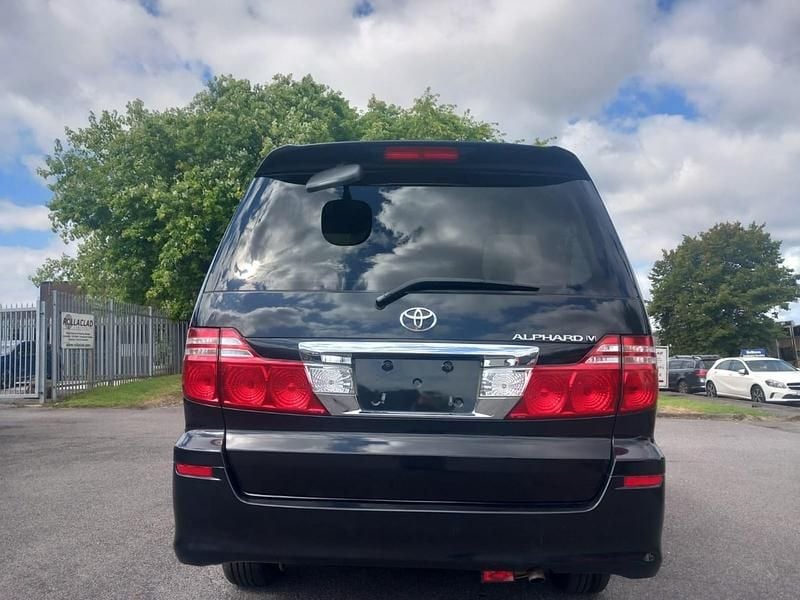 Used Toyota Alphard 159 HP (116 kW) 2007 Black MPV