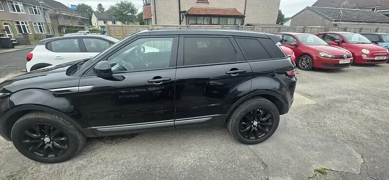 Used Land Rover Range Rover evoque SE 150 HP (110 kW) 2016 Black Estate