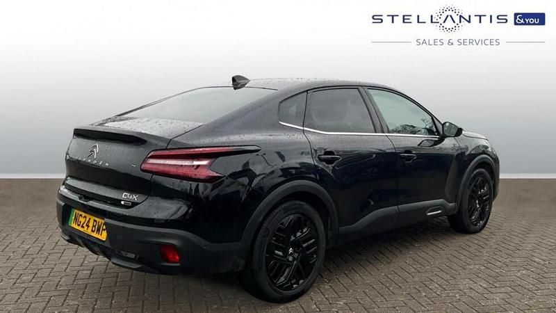 Used Citroën e-C4 98 kW (134 HP) 2024 Black SUV