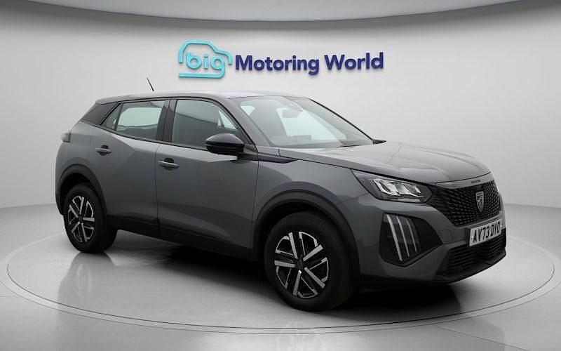 Used Peugeot 2008 Active 101 HP (74 kW) 2023 Grey SUV