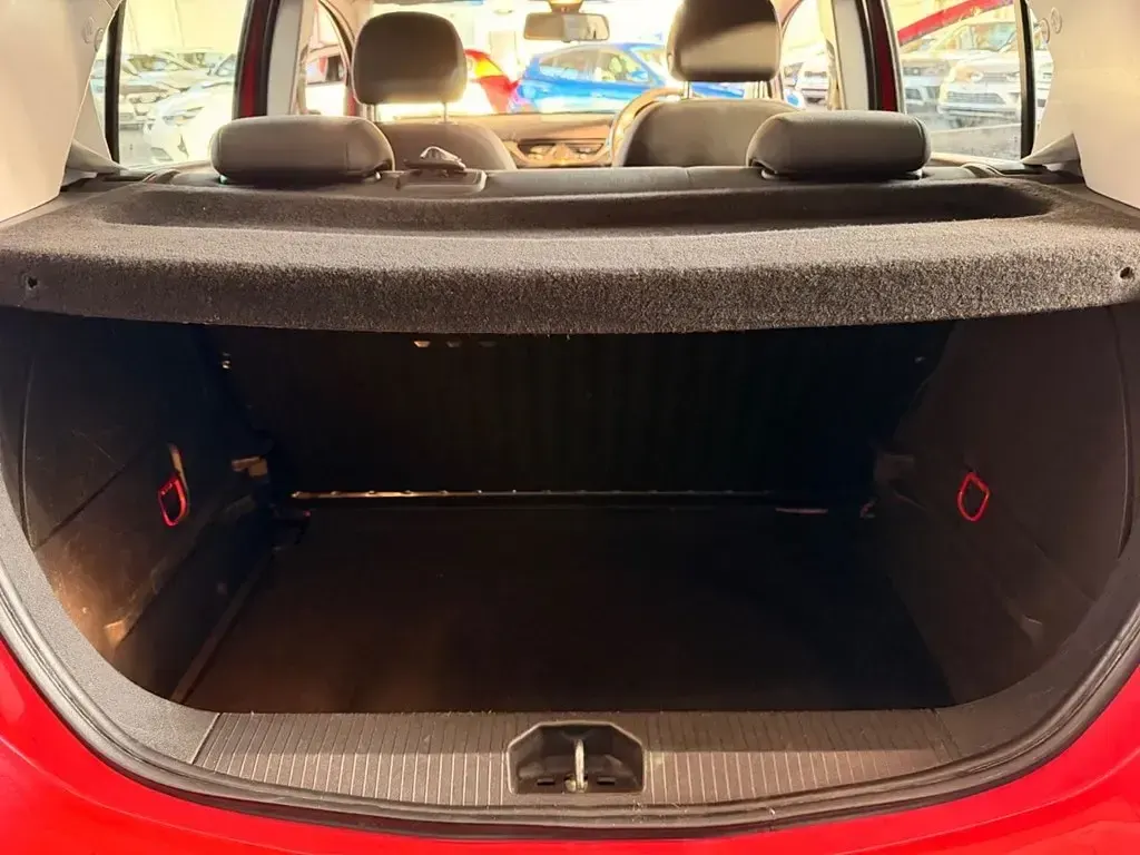 Used Vauxhall Corsa 75 HP (55 kW) 2018 Red Hatchback