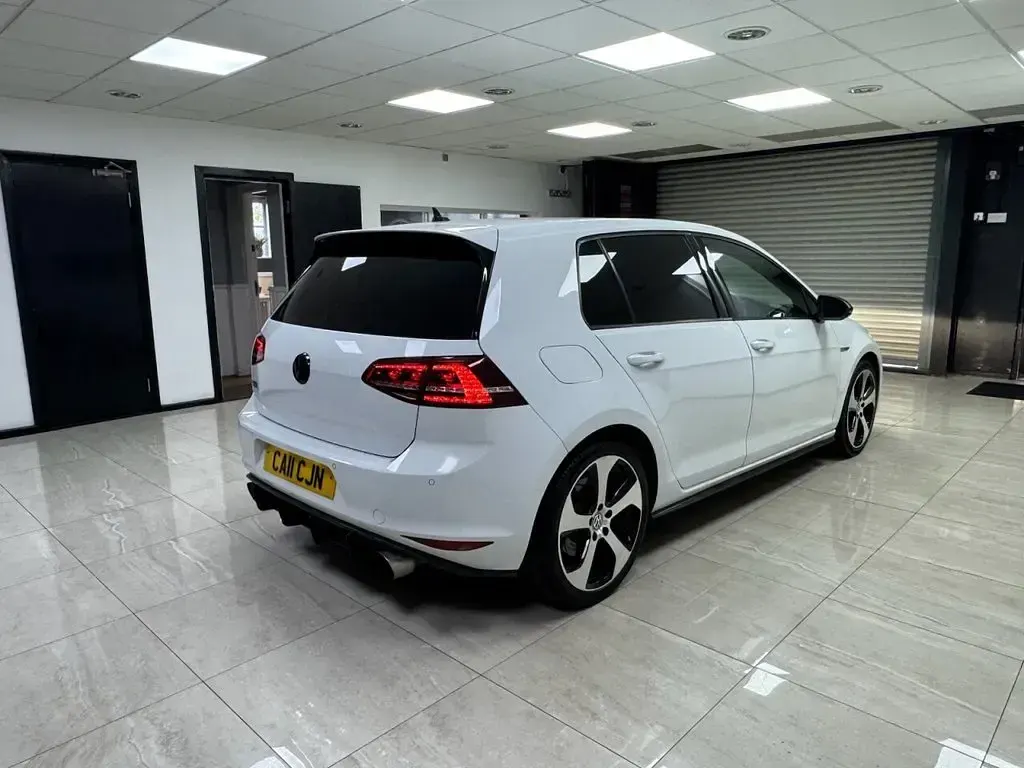 Used VW Golf VII GTI 2014 White Hatchback