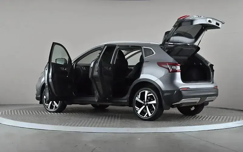 Used Nissan Qashqai Tekna 140 HP (102 kW) 2020 Grey SUV