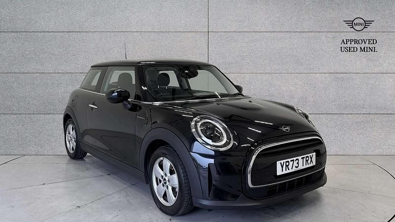 Used Mini Cooper Classic 134 HP (98 kW) 2023 Black Hatchback