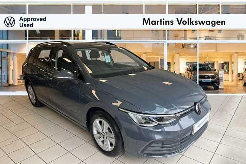 Used 2023 VW Golf VIII Life Estate | £20,790 (Good price) - Image 1/4