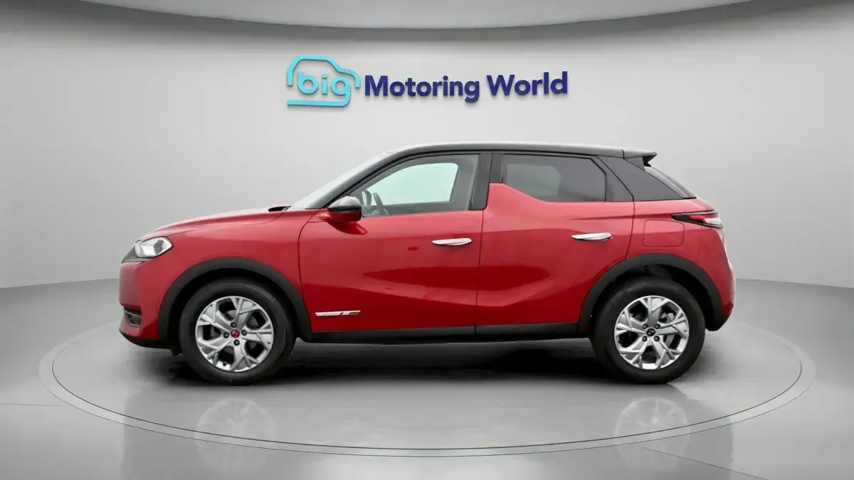 Used DS Automobiles DS3 Crossback Performance 100 HP (73 kW) 2022 Red SUV