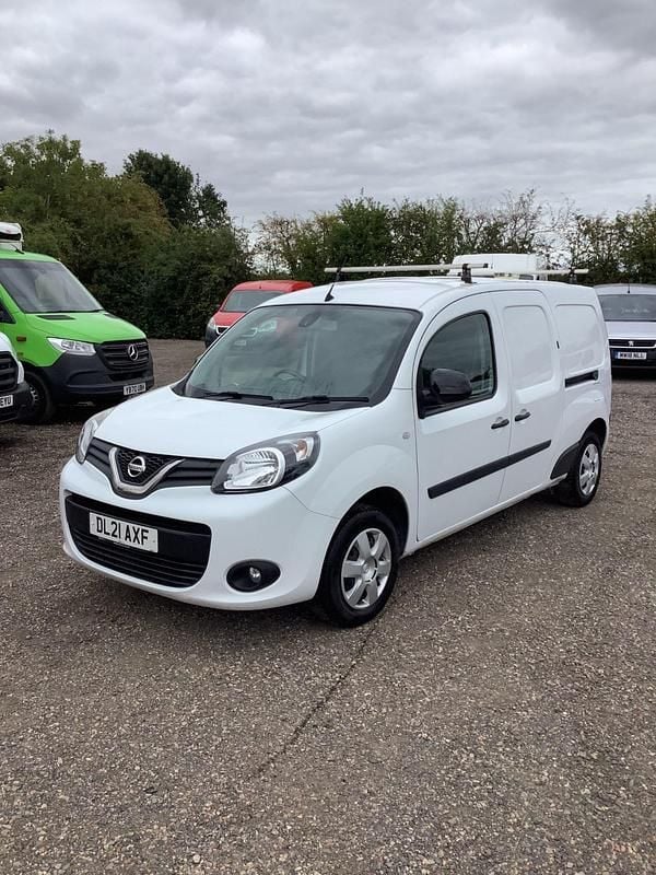 White Used 2021 Nissan NV250 Tekna Van | £4,250 (Super price) - Image 1/4