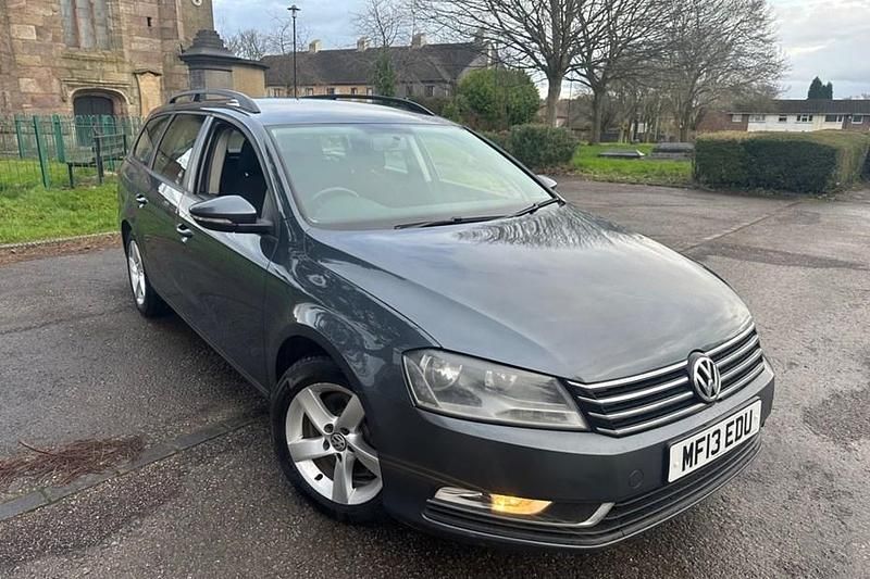 Used VW Passat S 105 HP (77 kW) 2013 Grey Estate
