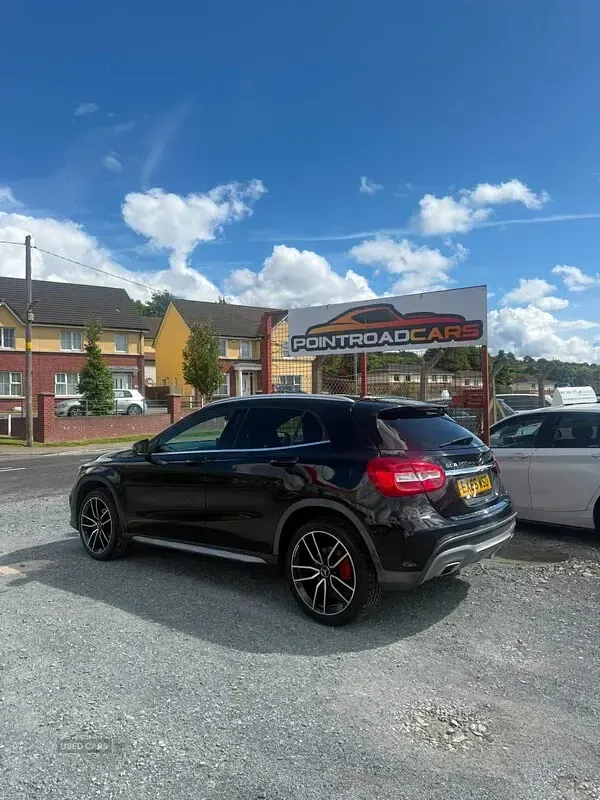 Used Mercedes GLA200 AMG line 134 HP (98 kW) 2016 Black SUV