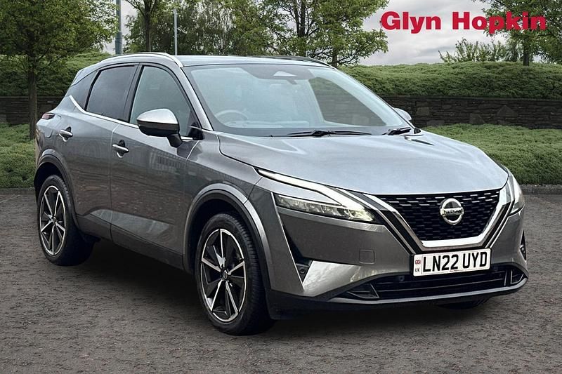 Grey Used 2022 Nissan Qashqai Tekna SUV | £18,671 (Fair price) - Image 1/4