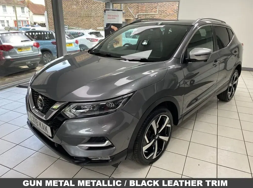 Used Nissan Qashqai Tekna+ 130 HP (95 kW) 2018 Grey SUV