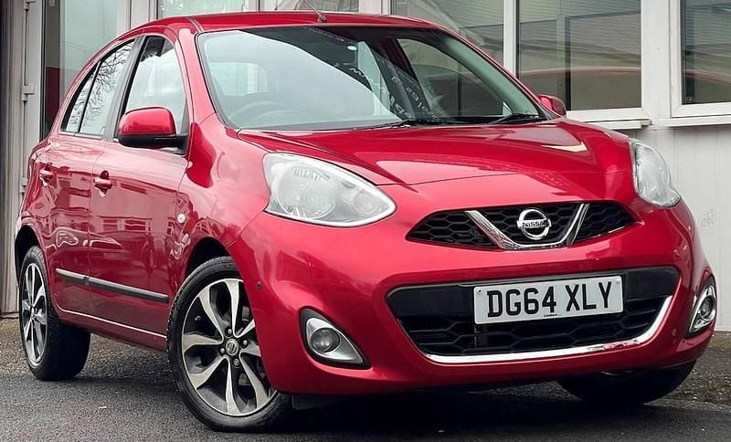 Begagnad Nissan Micra S 98 HK (72 kW) 2014 Röd Halvkombi