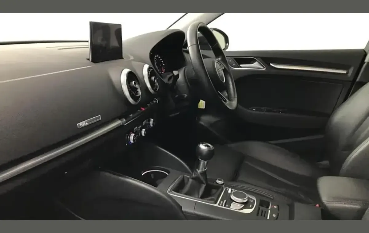 Used Audi A3 Sport 147 HP (108 kW) 2019 Black Sedan