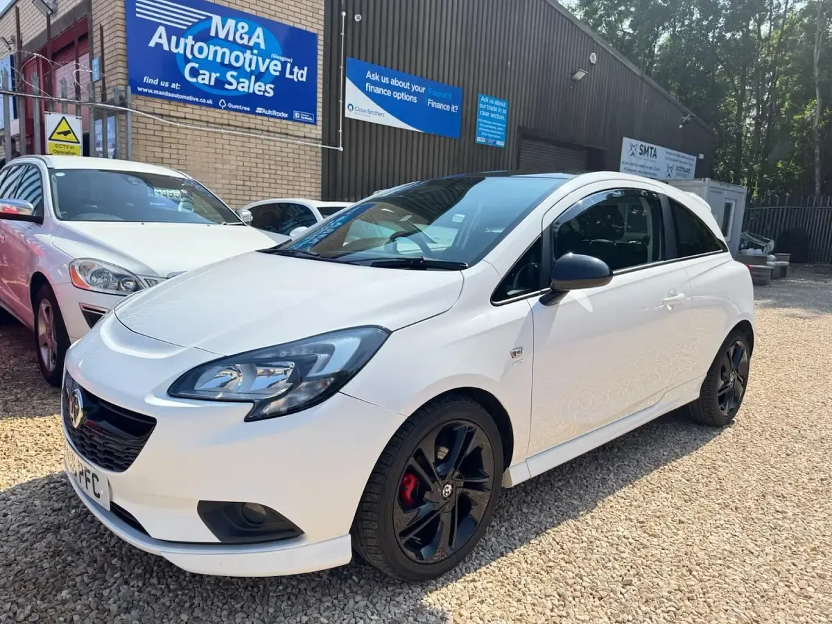 Used Vauxhall Corsa Edition 2016 White Hatchback