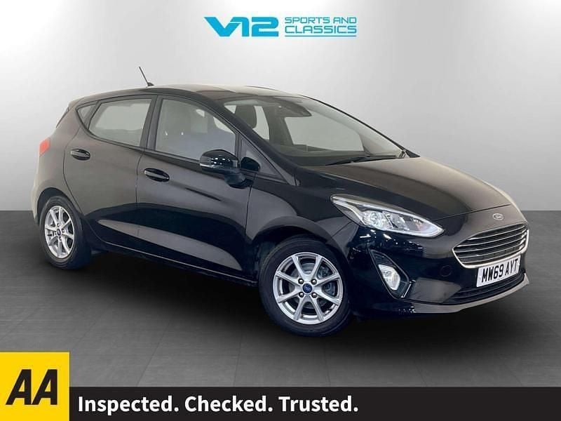 Black Used 2019 Ford Fiesta Zetec Hatchback | £8,495 (Good price) - Image 1/2