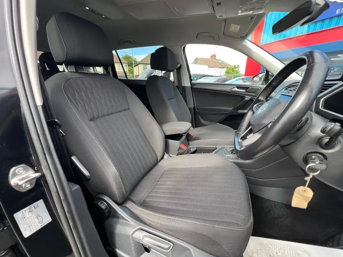 Used VW Tiguan Allspace Life 2023 Black SUV