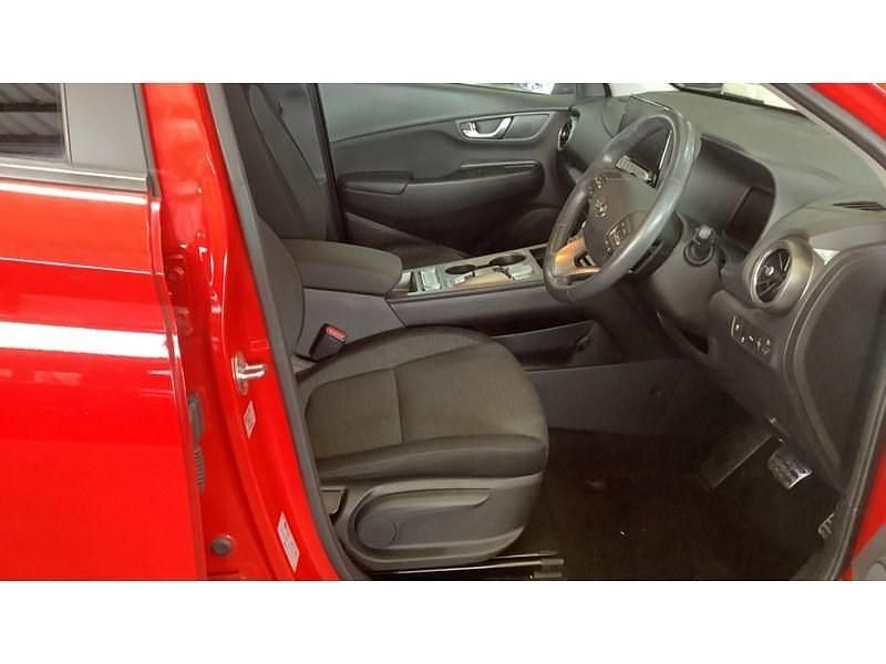 Used Hyundai Kona Premium 50 kW (68 HP) 2022 SUV