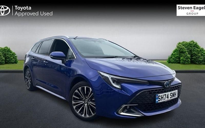 Used Toyota Corolla Design 140 HP (102 kW) 2026 Estate