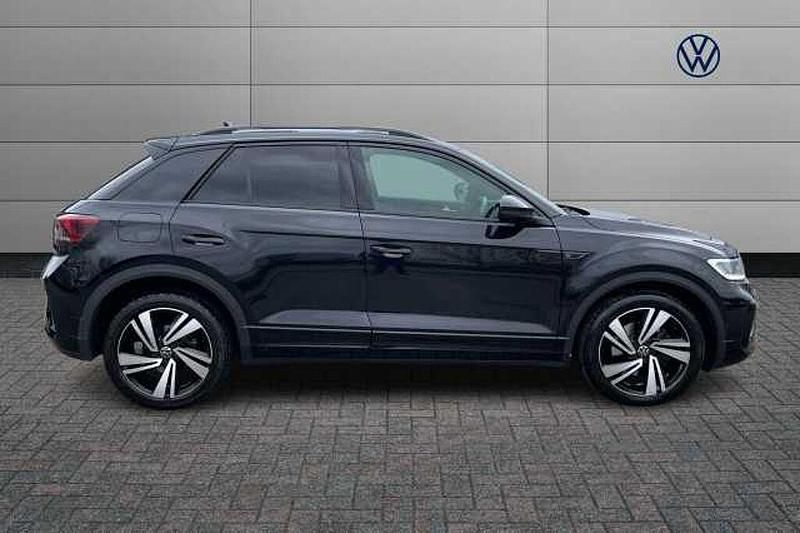 Used VW T-Roc R-line 190 HP (139 kW) 2023 Black SUV