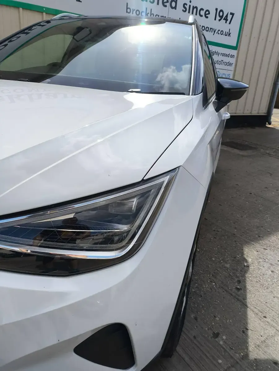 Used Seat Arona FR 150 HP (110 kW) 2023 White SUV