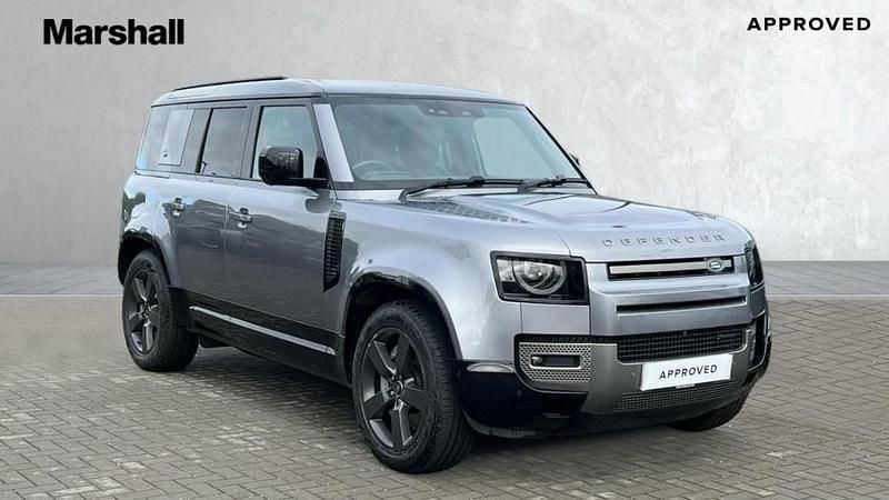 Metallic eiger grey Used 2023 Land Rover Defender HSE Dynamic SUV | £57,991 (Super price) - Image 1/4