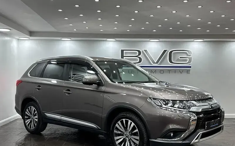 Used Mitsubishi Outlander 150 HP (110 kW) 2020 SUV