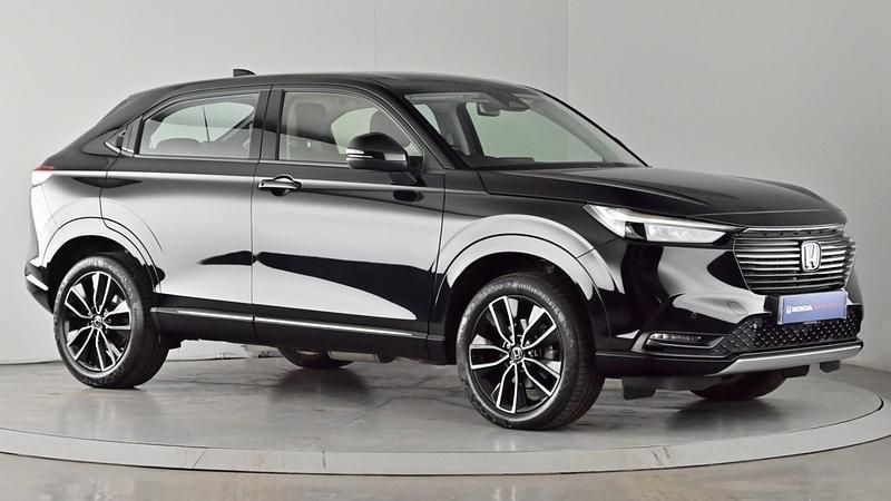 Black Used 2022 Honda HR-V Advance SUV | £22,450 (Fair price) - Image 1/4