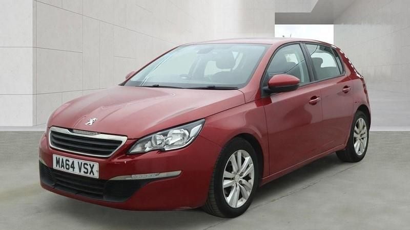 Used Peugeot 308 Active 100 HP (73 kW) 2014 Red Hatchback