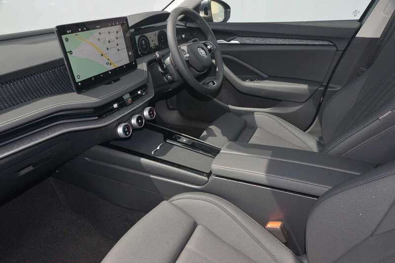Image 2/4
