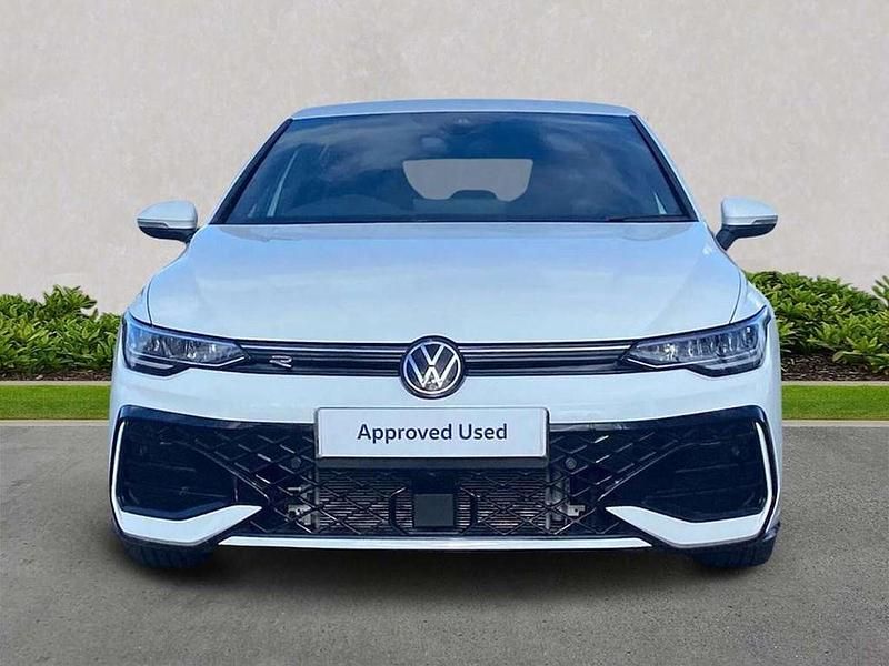 Used VW Golf VIII R-line 150 HP (110 kW) 2025 White Hatchback