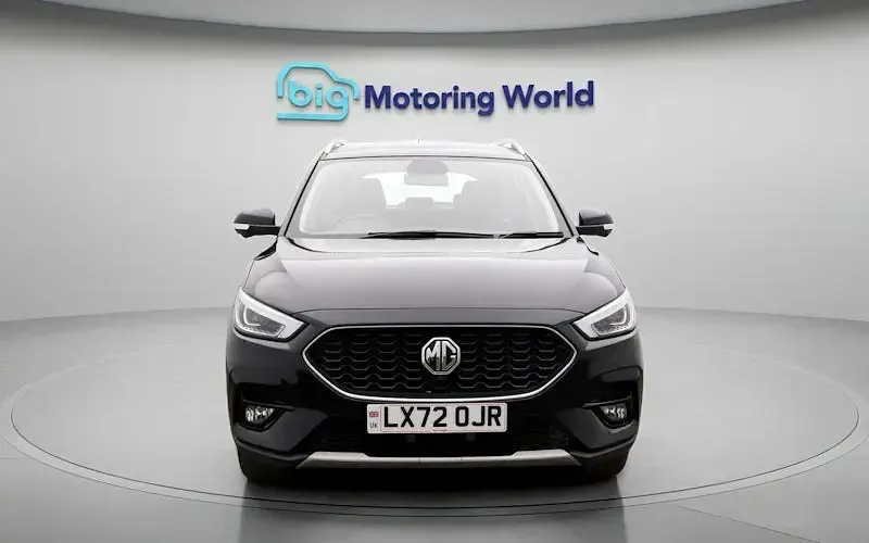Usado MG ZS Exclusive 106 HP (77 kW) 2024 SUV