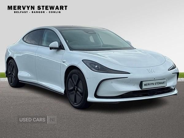 New MG IM5 216 kW (295 HP) 2026 White Hatchback