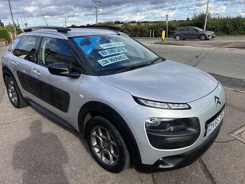 Used Citroën C4 Cactus Feel 100 HP (73 kW) 2015 Silver Hatchback