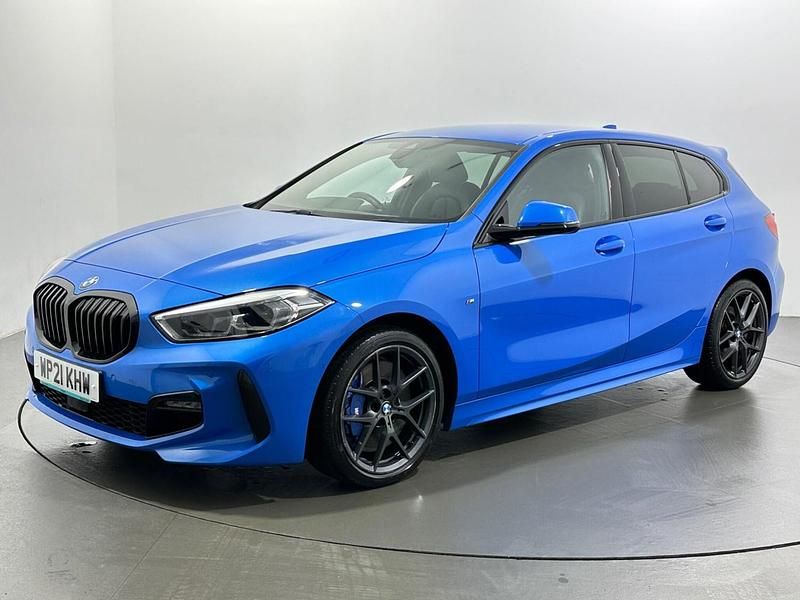 Used BMW 118 M Sport 150 HP (110 kW) 2021 Blue Hatchback